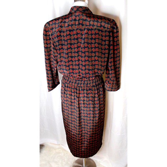 Vintage Liz Roberts midi dress 3/4 Sleeve Button Front Geometric 80s Red Navy - Picture 3 of 12